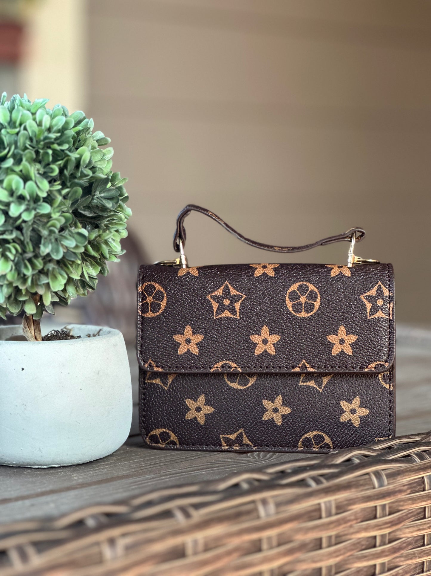 BROWN KIDS PURSE