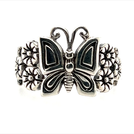 Butterly ring